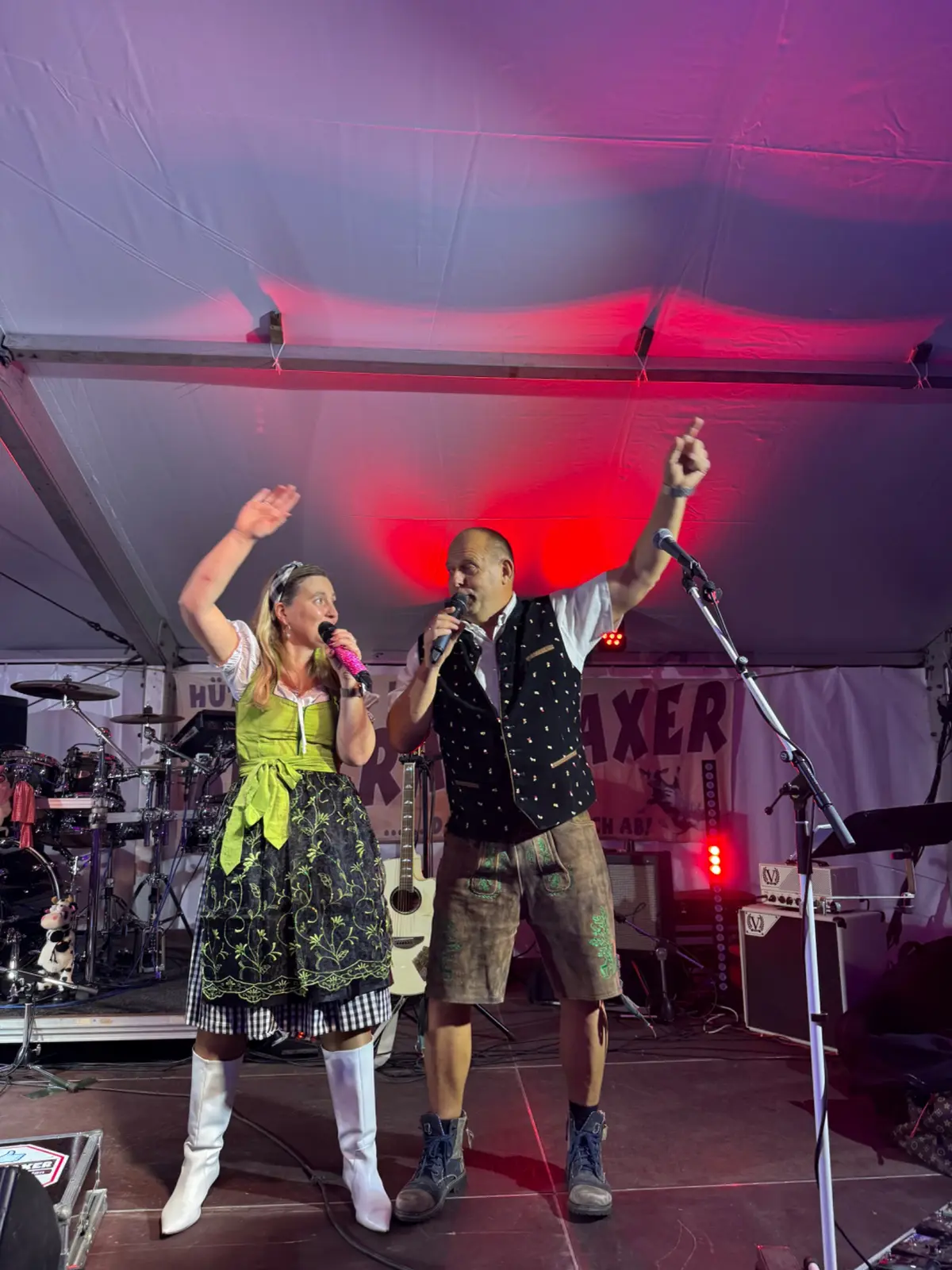 Duo Atemlos live beim Oktoberfest Lindenberg 2025