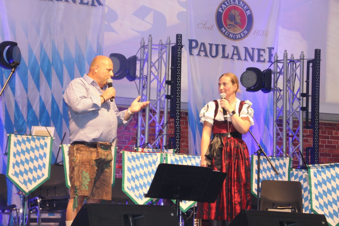 Duo Atemlos beim Oktoberfest in Neuenhagen