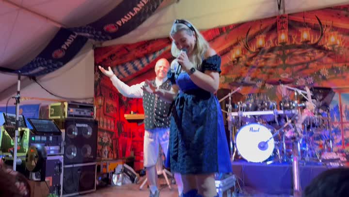 Antje im blauen Kleid – 99 Luftballons live